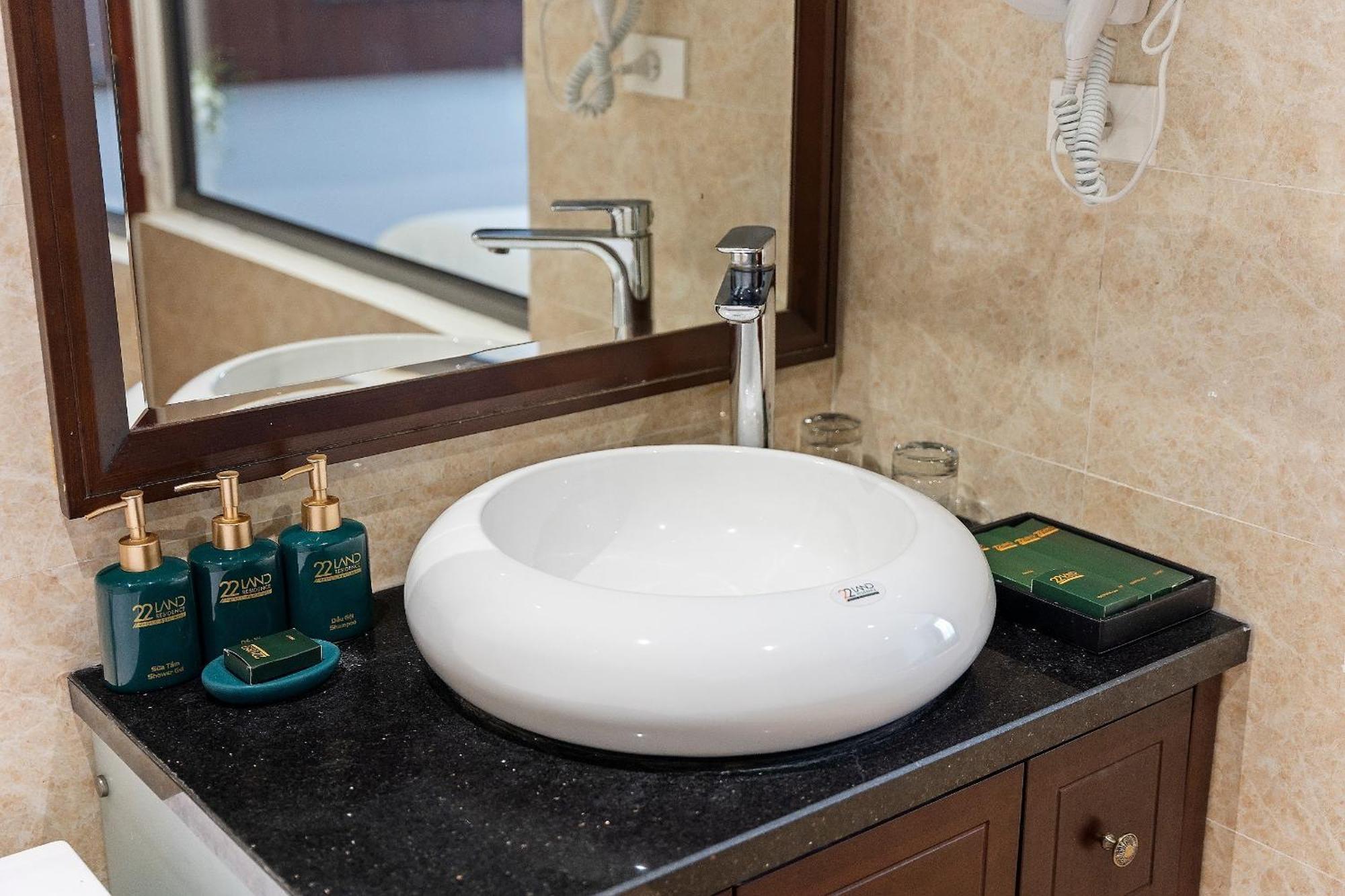Sunny 22Land Residence Hotel 2 Ханой Номер фото